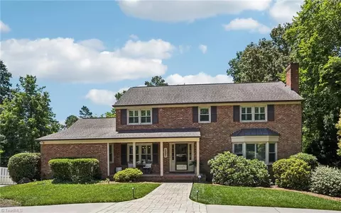 1207 Westminster Dr, High Point, NC 27262