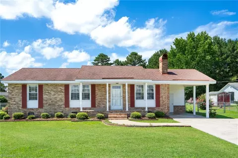 6738 Little Rock Church Rd, Lucama, NC 27851