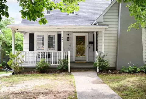 609 Lexington Ave W, High Point, NC 27262