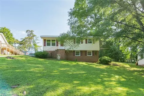 406 Kings Dr, Eden, NC 27288
