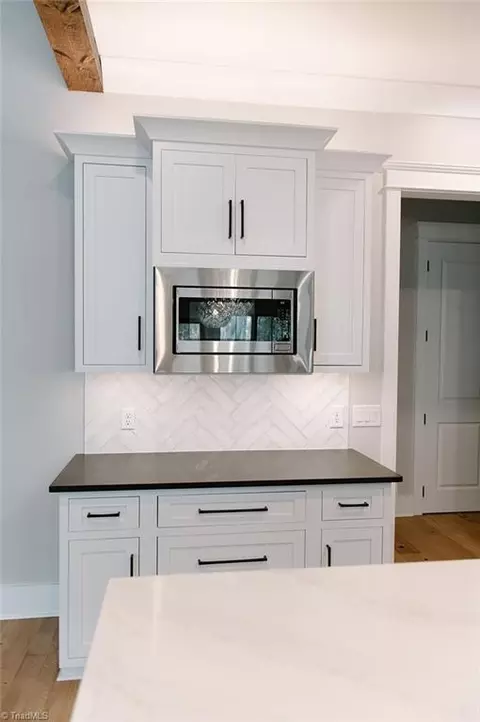 Kitchen - 1351 Grant Haven Ct, High Point, NC 27265 photo 4 of 6
