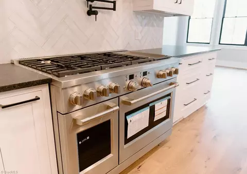 Kitchen - 1351 Grant Haven Ct, High Point, NC 27265 photo 2 of 6