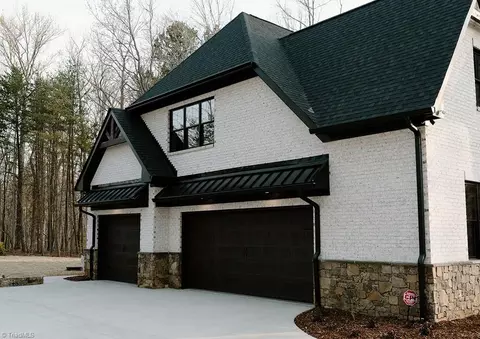 Exterior - 1351 Grant Haven Ct, High Point, NC 27265 photo 9 of 10