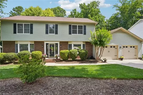 2307 Leeds Ave, High Point, NC 27265