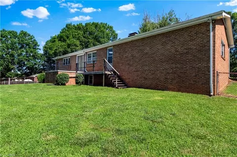 4100 Patsy Dr, Winston Salem, NC 27107 photo 32