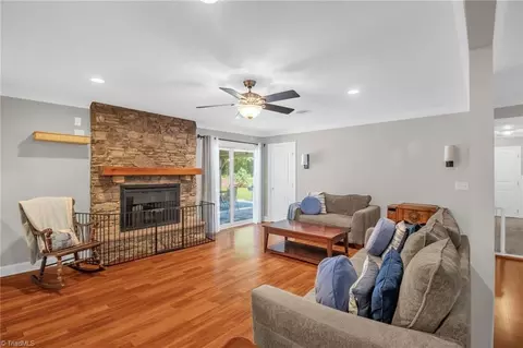 Living - 3977 Shannon Dr, Trinity, NC 27370 photo 4 of 4
