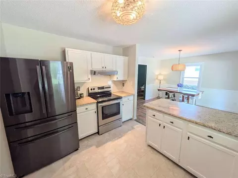 Kitchen - 6006 Westhaven Ln, Trinity, NC 27370 photo 2 of 2