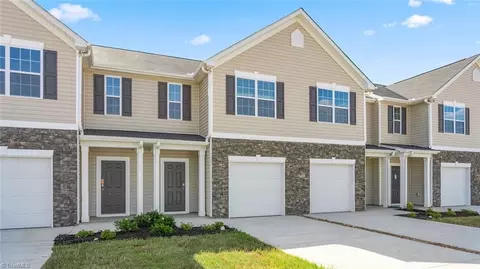 237 Canopy Dr, Graham, NC 27253