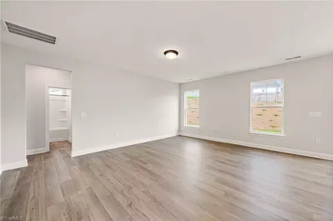 Living - 5757 Siler St, Trinity, NC 27370 photo 2 of 4