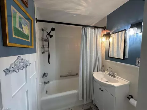 Bath - 708 W Main St, Elkin, NC 28621 photo 4 of 4