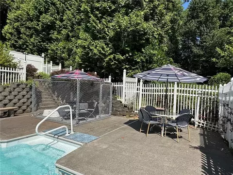 Exterior - 708 W Main St, Elkin, NC 28621 photo 7 of 14