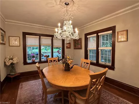 Dining - 708 W Main St, Elkin, NC 28621 photo 1 of 2