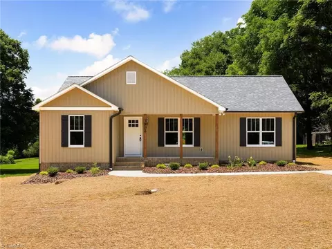 3902 Nc Highway 47, Lexington, NC 27292