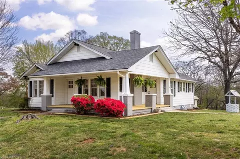 254 Cub Creek Church Rd, Wilkesboro, NC 28697