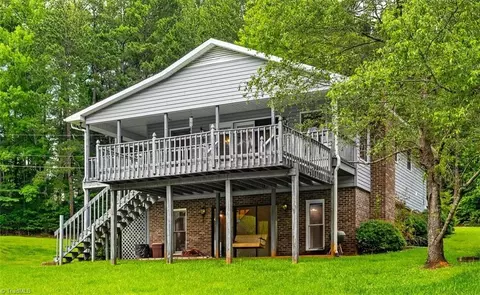 360 Fairway Shrs, Mount Gilead, NC 27306