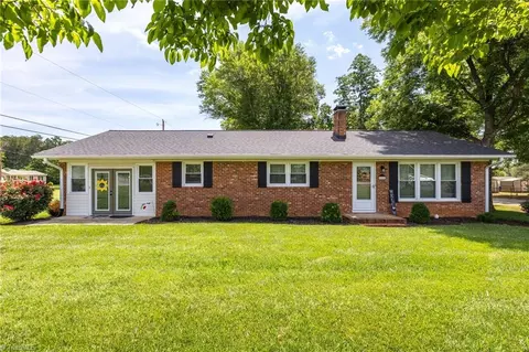8108 W Us Highway 158, Reidsville, NC 27320