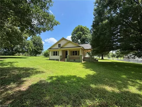 3428 Genie Rd, East Bend, NC 27018