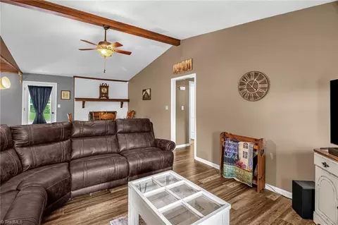 3809 Evergreen Dr, Trinity, NC 27370 photo 5