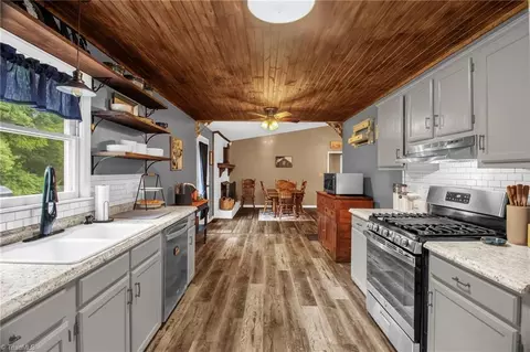 3809 Evergreen Dr, Trinity, NC 27370 photo 16