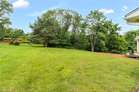 3809 Evergreen Dr, Trinity, NC 27370 photo 29