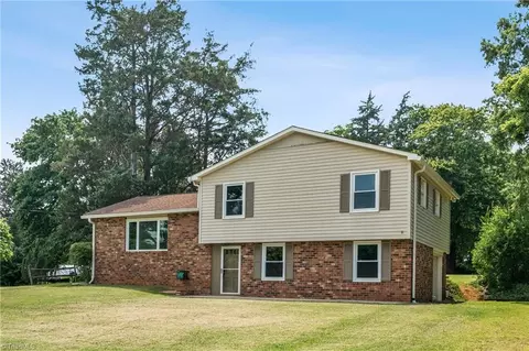 4980 Murray Rd, Winston Salem, NC 27106