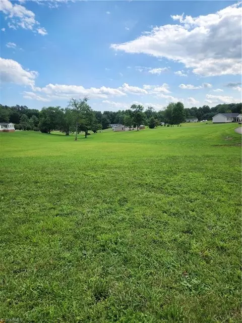 0 Maple Glen Ct, State Road, NC 28676