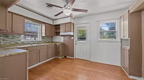 626 State Ave, High Point, NC 27262 photo 31