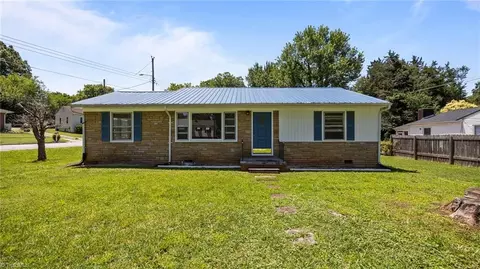 626 State Ave, High Point, NC 27262