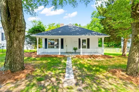 1109 Highland Ave, Greensboro, NC 27403