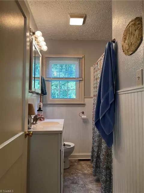 616 Mayo Ct, Stuart, VA 24171 photo 10