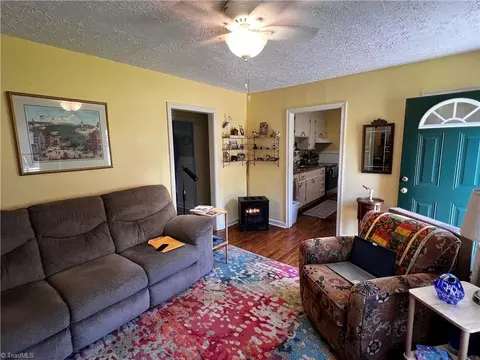 616 Mayo Ct, Stuart, VA 24171 photo 3