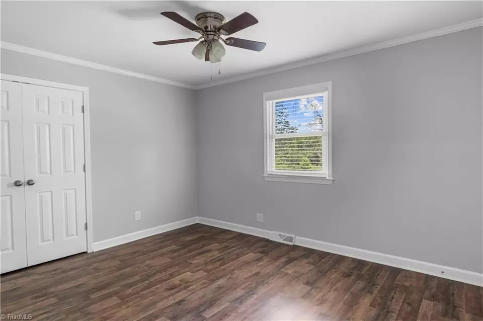 Bedroom - 3129 Wyo Rd, Yadkinville, NC 27055 photo 4 of 4