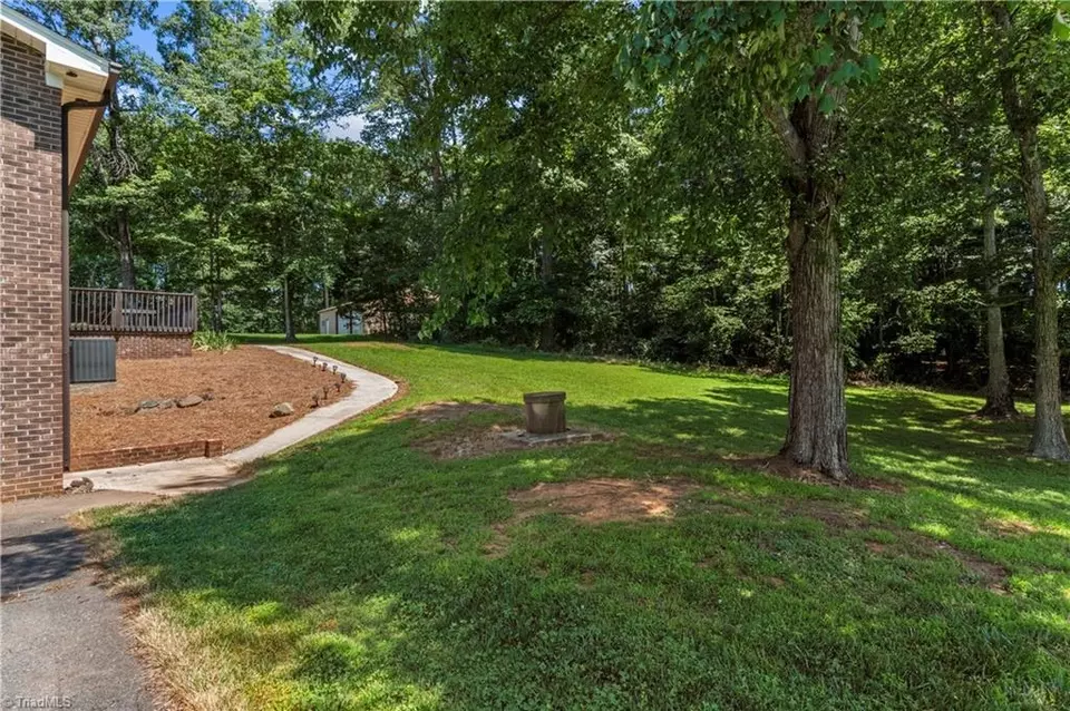 Exterior - 3129 Wyo Rd, Yadkinville, NC 27055 photo 3 of 8