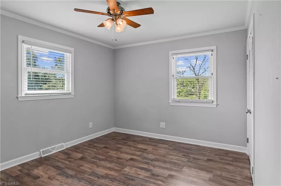 Bedroom - 3129 Wyo Rd, Yadkinville, NC 27055 photo 2 of 4