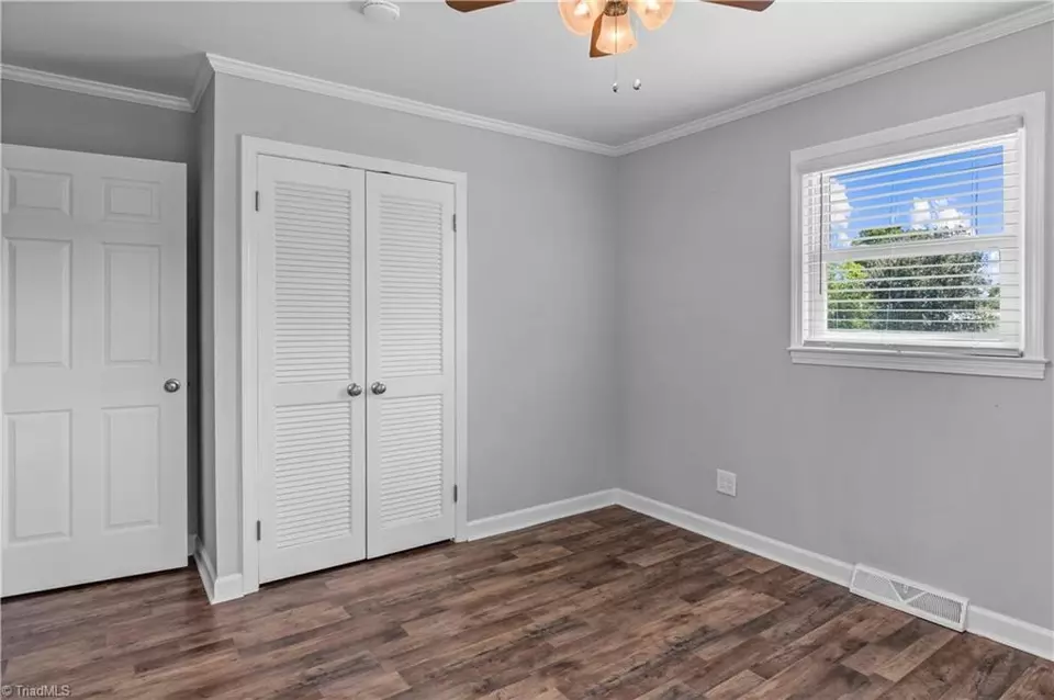 Bedroom - 3129 Wyo Rd, Yadkinville, NC 27055 photo 3 of 4