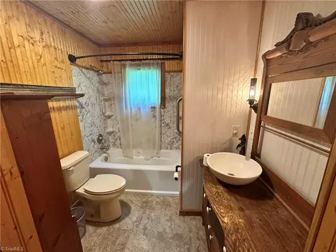 Bath - 5864 Whites Chapel Rd, Staley, NC 27355 photo 1 of 2
