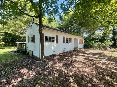 9798 Old Us Highway 52, Lexington, NC 27295