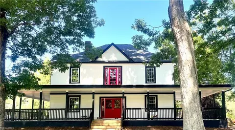 937 Haynes Rd, Summerfield, NC 27358