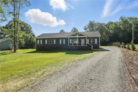 2875 Motsinger Rd, Winston Salem, NC 27107