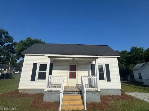 8 Hames St, Lexington, NC 27292