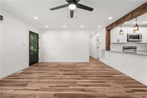 Living - 249 Farmbrook Dr, Denton, NC 27239 photo 3 of 4