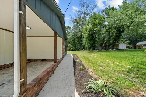 Exterior - 249 Farmbrook Dr, Denton, NC 27239 photo 5 of 9