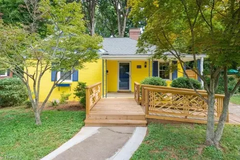3006 Collier Dr, Greensboro, NC 27403