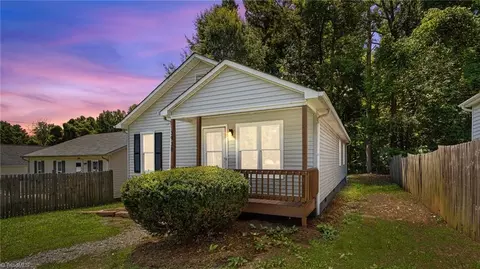 3938 Eastland Ave, Greensboro, NC 27401