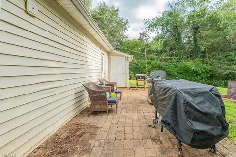 105 Locust Rd, King, NC 27021 photo 25