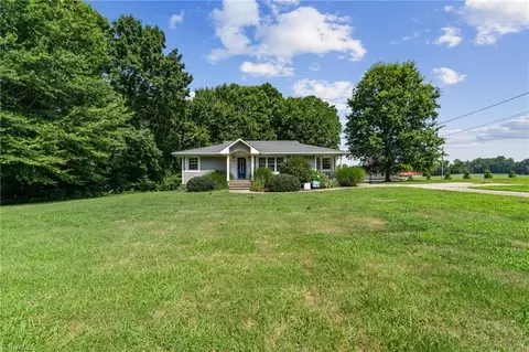 1625 Grooms Rd, Reidsville, NC 27320