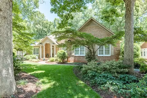 504 Woolwine Ct, Whitsett, NC 27377