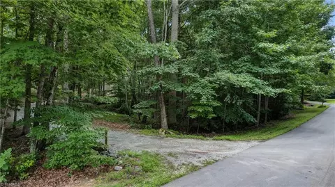 4008 Windspray Loop, Summerfield, NC 27358 photo 7