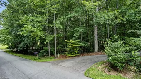 4008 Windspray Loop, Summerfield, NC 27358 photo 4