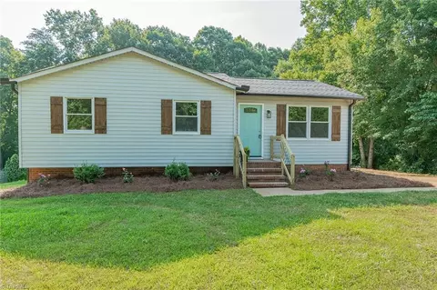 149 Marie Dr, King, NC 27021